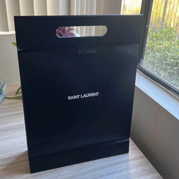 Saunt Laurent Shopping Bag in excellent condition. - Picture 2 of 4